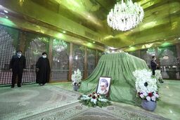 دشمنان نمی‌گذارند به نام دین نظامی پا بگیرد ولی موفق نخواهند شد