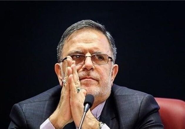 باید نظام بانکی اصلاح شود