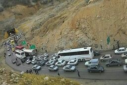 تمامی راه‌های اصلی و فرعی منتهی به استان کرمانشاه باز است و تردد وسایل نقلیه جریان دارد