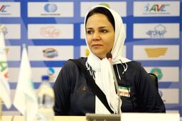 می‌توانستیم بازی را ببریم اما از عملکرد بازیکنانم راضی‌ام