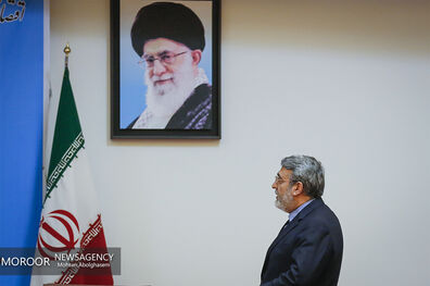 وزیر کشور وارد کرمانشاه شد
