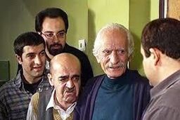 زیر آسمان شهر 4 را پس از بررسی با رضا عطاران می‌سازیم