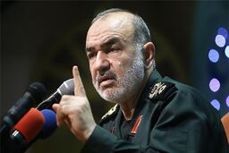 سردار سلامی: دستگیری تفنگداران آمریکایی هیمنه استکبار در قلب خلیج فارس را نشانه گرفت