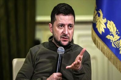زلنسکی فرمانده ارتش اوکراین را رسما برکنار کرد