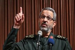 انقلابی بودن افراد و سازمان‌ها لازم و ملزوم یکدیگر است