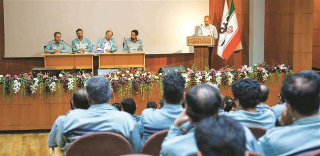 تبیین و تشریح مالیات تکلیفی حقوق و دستمزد کارکنان فولاد مبارکه
