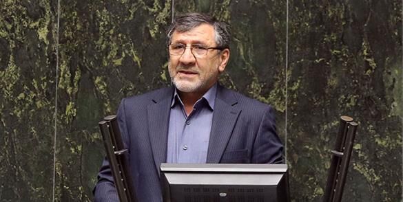 کارمندان با افزایش حقوق ۱۰ درصدی ۲ سال بسازند تا تورم کاهش یابد