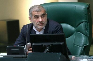دولت باید افزایش قیمت قیر و فولاد را پیگیری کند