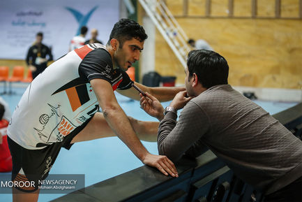 دیدار تیم های والیبال بانک سرمایه و شهرداری تبریز