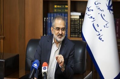 تلاش شده از حاشیه ها پرهیز کنیم