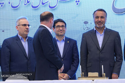 امضای تفاهم نامه سرمایه گذاری وزارت راه با بخش خصوصی