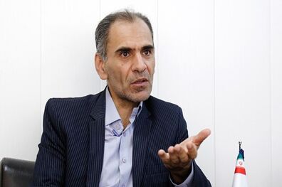 در حال حاضر سیاست دولت باید روی کنترل تورم تمرکز باشد