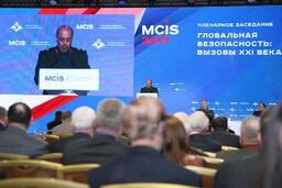 ایران پایبند برجام و مقاوم در مقابل ارعاب/ شکست آمریکا در منطقه
