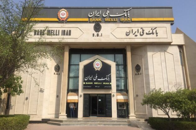 در خانه بمانیم