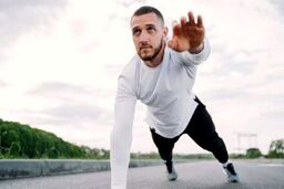 چطور چربی‌های پهلو را بدون رفتن به باشگاه آب کنیم؟
