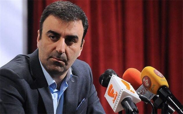 ابرهیم داروغه‌ زاده دبیر جشنواره‌ی فیلم فجر ماند