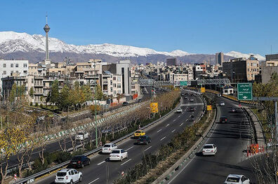 کیفیت هوای تهران ۵ اردیبهشت ۱۴۰۲ / شاخص کیفیت هوای تهران روی عدد ۷۰ و سالم است