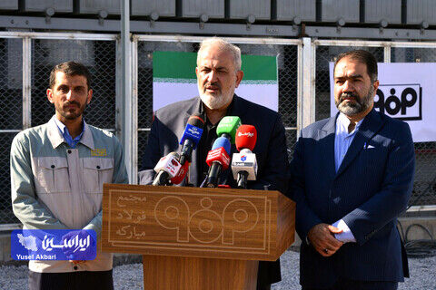پیشرفت پروژه نیروگاه فولاد مبارکه طی مدت کوتاه ۱۶ماه قابل ستایش است