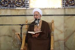اقتصاد، ستون مملکت است، ملتی که ‌جیبش خالی است گدا نیست، فقیر است