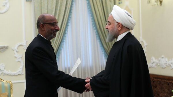 توسعه و تحکیم روابط با هند به عنوان یک کشور دوست اهمیت ویژه‌ای دارد