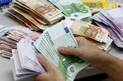  نرخ ارزهای بانکی در چهاردهم آبان ثبات بیشتری دارد 