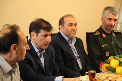 دیدار مدیر عامل موزه دفاع مقدس با خانواده اولین شهید مسیحی