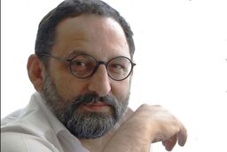 کسی که بخواهد کار منیر فرمانفرماییان را بفهمد باید نمایشگاه «نهان و عیان» را ببیند 