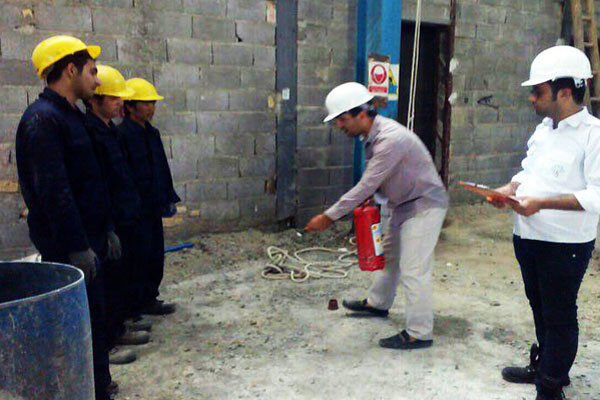 تجهیزات ایمنی و حفاظت فردی بوستان های شمال تهران بازرسی شد