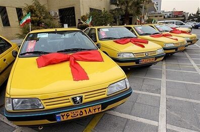 آغاز تحویل تاکسی های صفر به متقاضیان