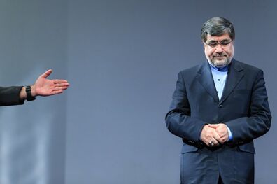 جلسه جنتی با مدیرانش در ارشاد