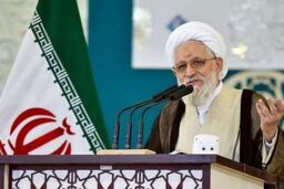 باید در مسیر تقویت همبستگی جامعه گام برداشت