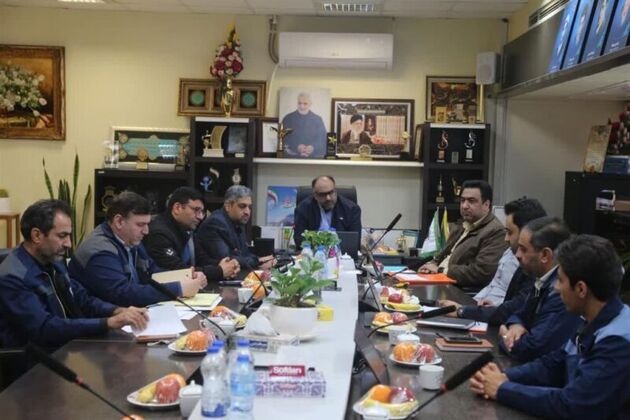 زمینه اشتغال بیش از یک هزار نفر در بافق محقق شد