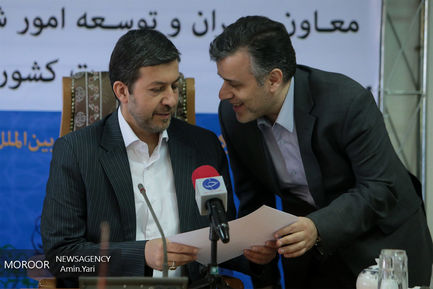 نشست خبری معاون توسعه امور شهری و روستایی وزارت کشور