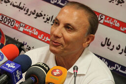 برای دومین بار حمید رضا درخشان از سمتش استعفا کرد