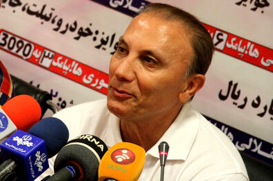 پرسپولیس حتما در نیم فصل مهاجم و هافبک جذب کند