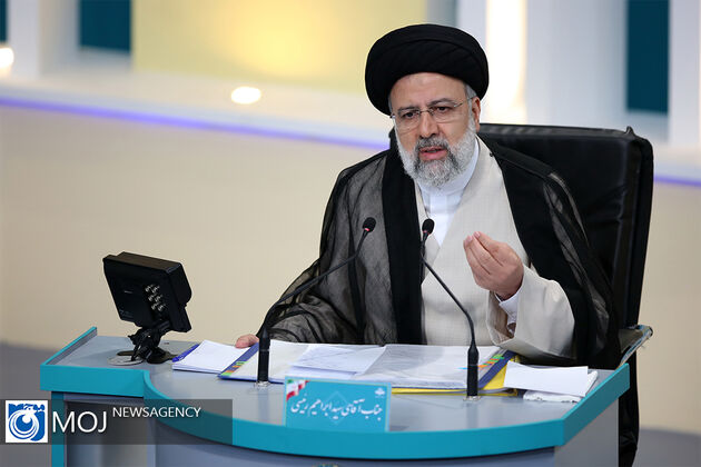 پخش زنده سومین مناظره انتخاباتی از رادیو ایران