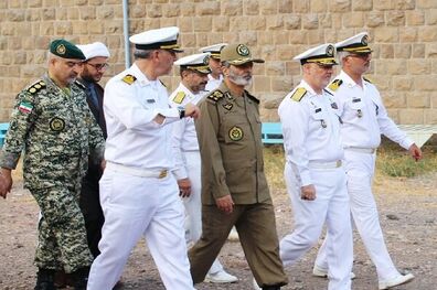 سرلشکر موسوی از یگان‌های نیروی دریایی ارتش در منجیل بازدید کرد
