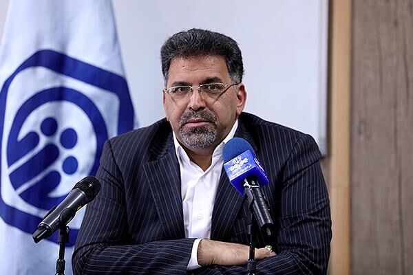 پزشکان طرف قرارداد باید بیمه تامین اجتماعی شوند