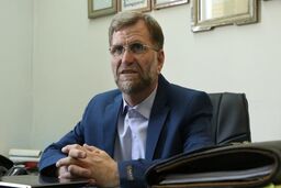 اگر تحریم ها برطرف شود جمع برآیند منفی آن روی شاخص بورس مثبت است