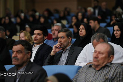 ضیافت افطار خانواده های معظم شهدا و ایثارگران با رییس جمهور