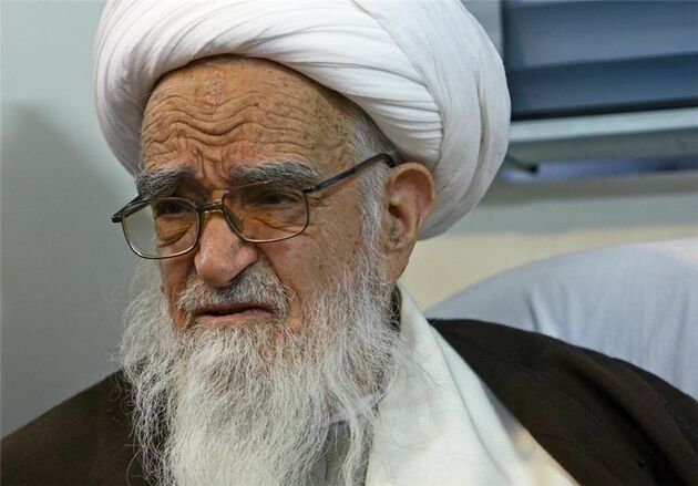 بیانیه آیت‌ الله صافی گلپایگانی درباره سهمیه بندی بنزین