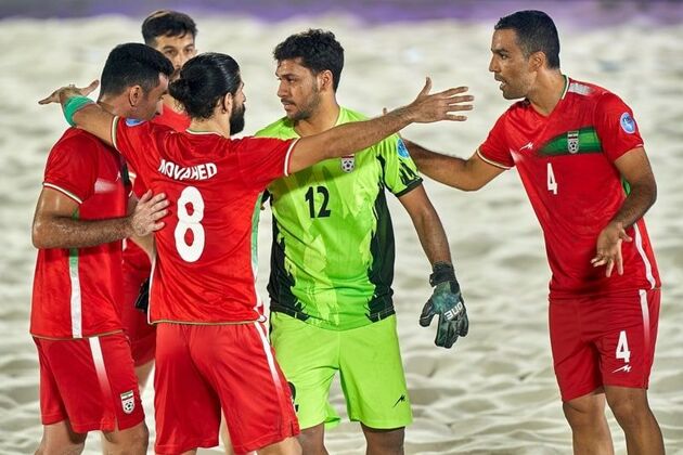 صعود مقتدرانه ایران به فینال با غلبه بر میزبان 