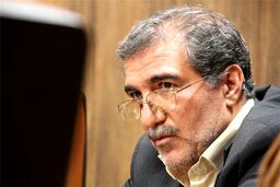 هنرمندان در تولیدات خود بر دشمن شناسی تاکید کنند