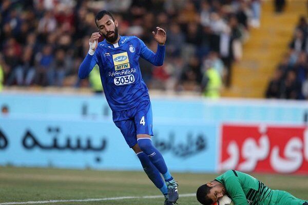 هک شدن صفحه روزبه چشمی واقعیت ندارد