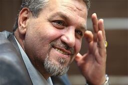 احزاب باید میادین را در دست بگیرند