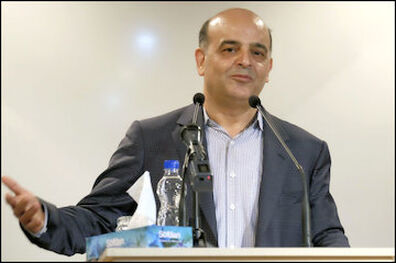 ساخت مسکن در شهرهای جدید توسط دولت اشتباه است/زمین های اطراف شهرهای جدید به مراکز عمومی تبدیل می شود