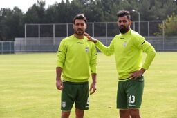 کنعانی‌زادگان در الاهلی ماندنی شد