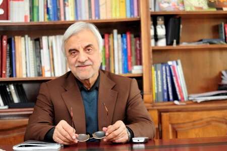 رای خود رابه روحانی اختصاص می دهم/همچنان تا پایان رای گیری درصحنه خواهم بود