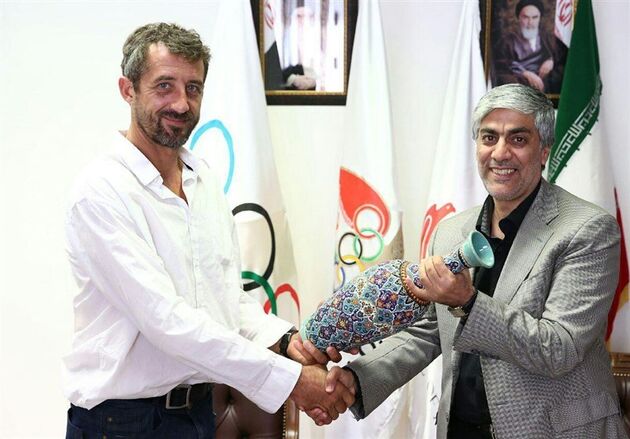 مسوول توسعه اسلالوم فدراسیون جهانی قایقرانی با هاشمی دیدار کرد