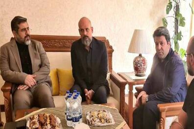حضور وزیر فرهنگ و ارشاد در منزل زنده یاد امین تارخ